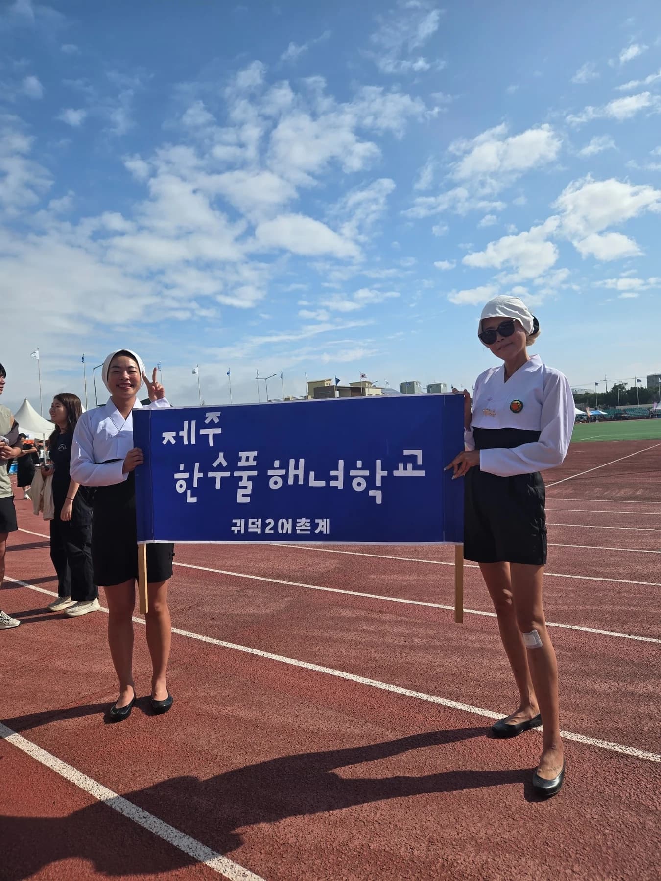 Seol Jinmi during Haenyeo School activities in Jeju